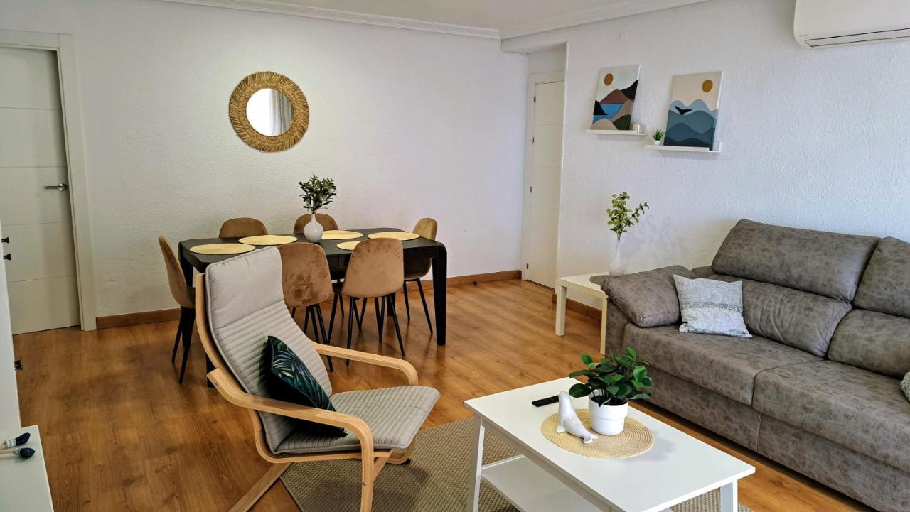 Garden Beach Apartment Torrevieja Exterior foto